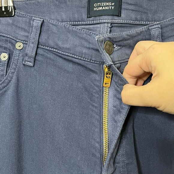 Welcome to my closet! - Picture 5 of 12